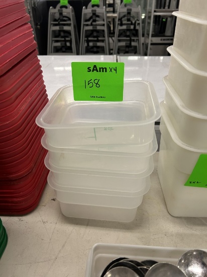CAMBRO 2 QT STORAGE CONTAINERS