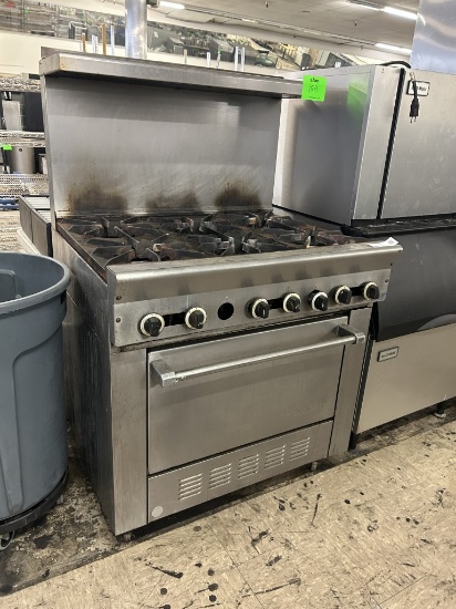 US RANGE STAINLESS STEEL NATURAL GAS 6 BURNER RANGE