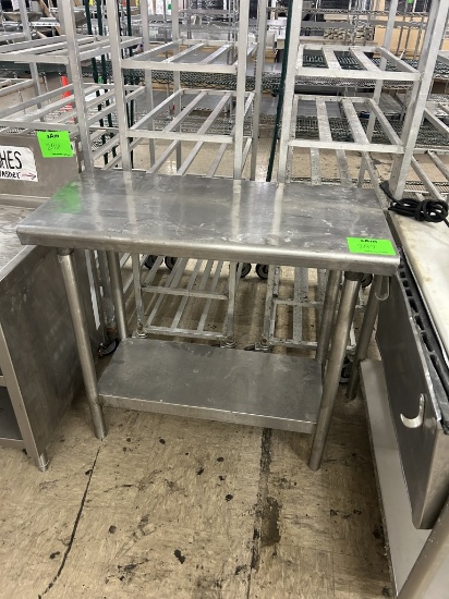 3’ STAINLESS STEEL TABLE WITH BOTTOM SELF