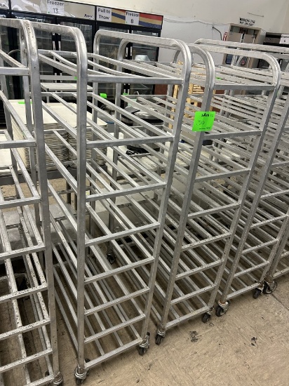 HEAVY-DUTY ALUMINUM SHEET PAN RACK
