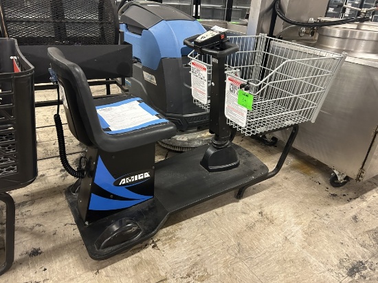 Amigo Motorized Shopping Cart