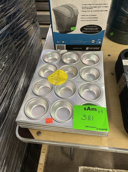 12 CUP ALUMINUM MUFFIN PAN