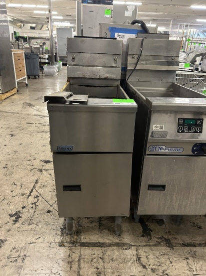 PITCO NATURAL GAS FRYER