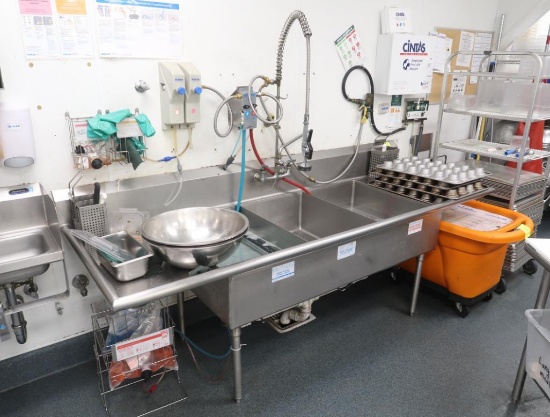 3-comp sink w/ R & L drainboards & pre-wash sprayer