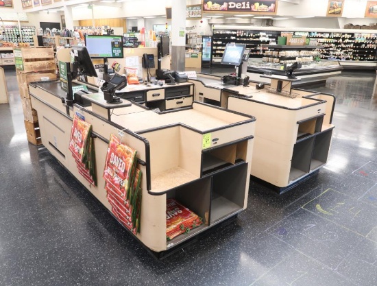 Killion U-shaped checkstands w/ ~4' infeed belts
