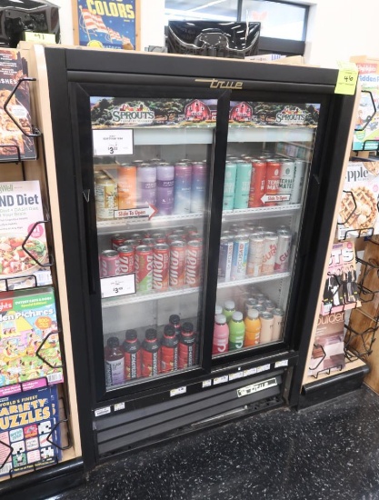 True 2-sliding glass door merchandiser