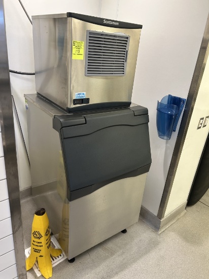 SCOTSMAN SELF CONTAINED ICE FLAKER W/ STORAGE BIN