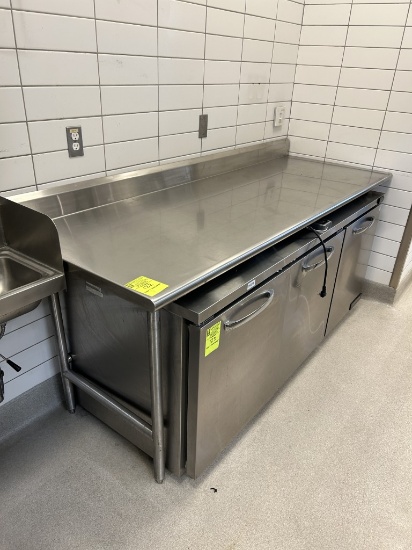 7FT STAINLESS STEEL TABLE W/ BACKSPLASH