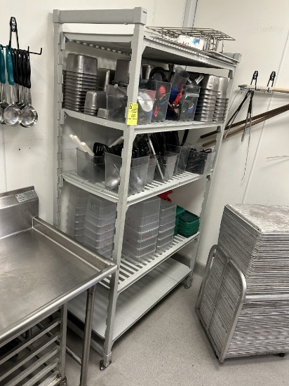 4FT CAMBRO PLASTIC COOLER RACK W/ CONTENTS