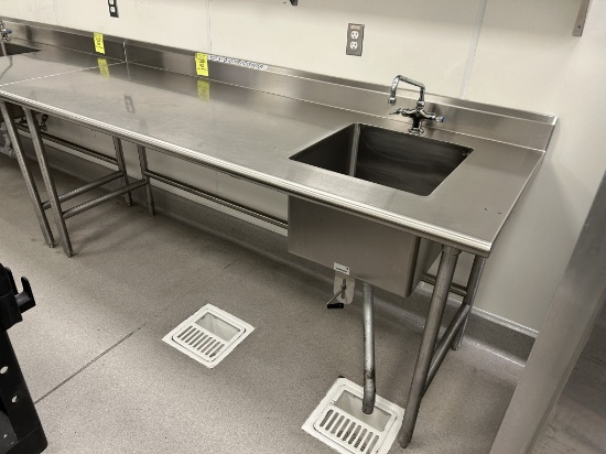 7FT STAINLESS STEEL SINK TABLE W/ BACKSPLASH