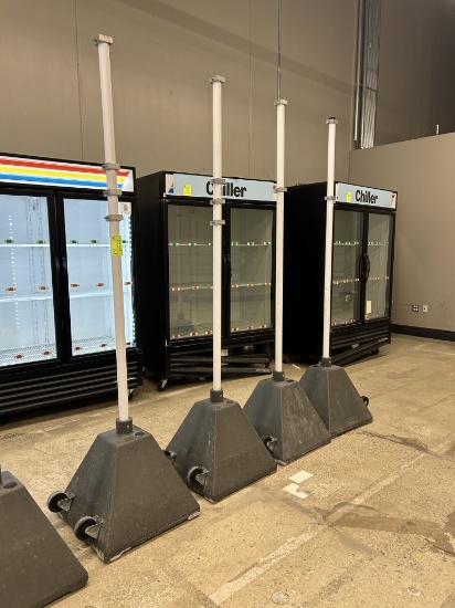 Sign Posts W/ Portable Weighted Bases