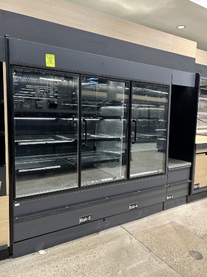 Structural Concepts 6ft 3 Door Bakery Reach-In Case