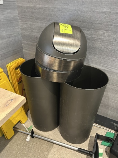 TRASH CANS W/ LIDS