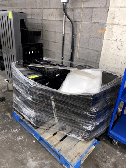 PALLET OF COLLAPSIBLE CRATES