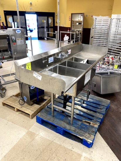 THREE COMPARTMENT STAINLESS SINK