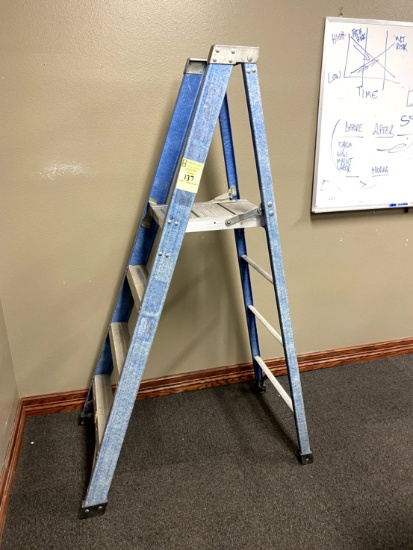 Four Step A-Frame Ladder