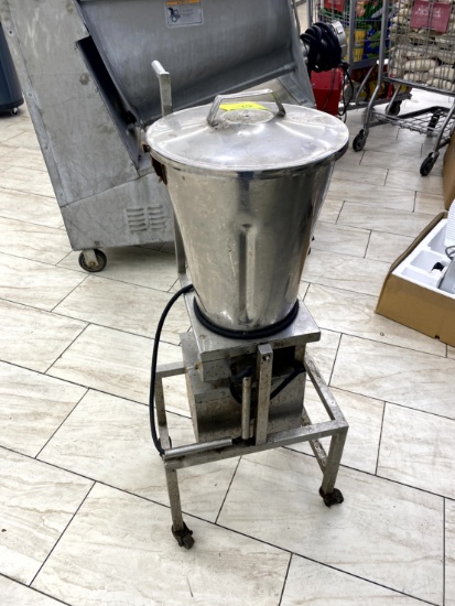 Unmarked Juicer