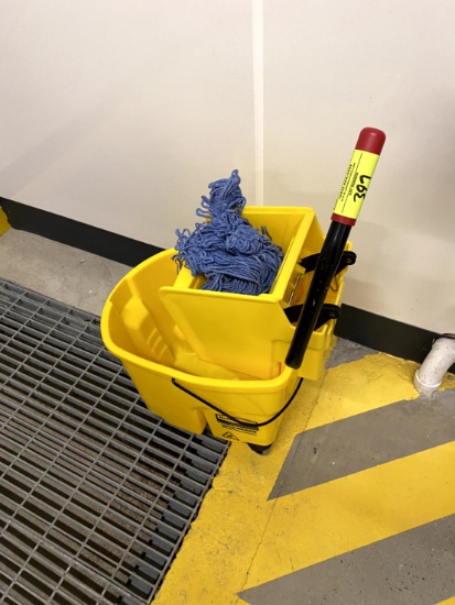MOP BUCKET