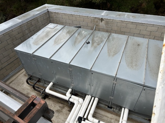 2021 Hill Phoenix Rooftop Compressor Rack W/ Housing