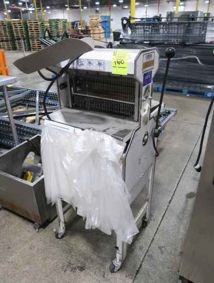 Oliver bread slicer
