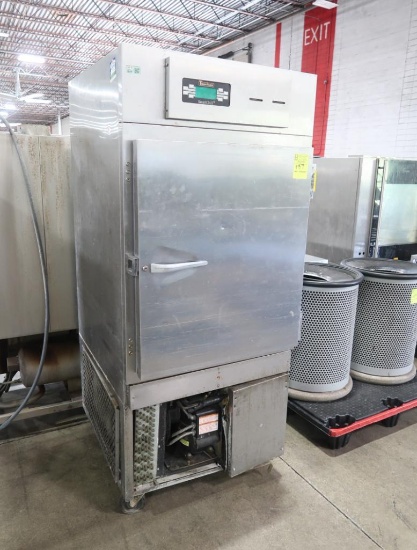 Traulsen upright self-contained blast chiller
