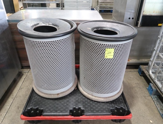 outdoor trash containers