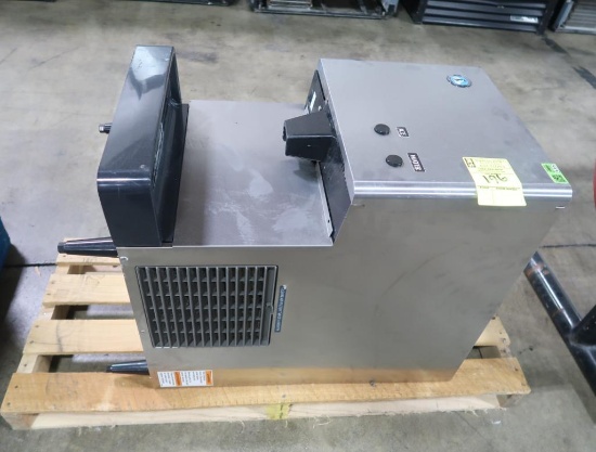 Hoshizaki ice maker, ice & water dispenser