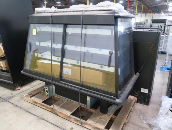 Carter refrigerated merchandiser, self-contained, looks new