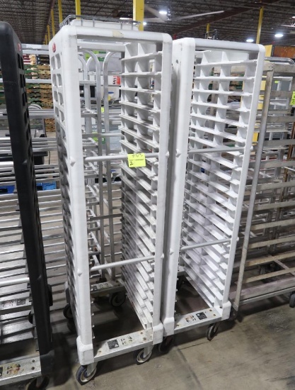 Rubbermaid deli carts