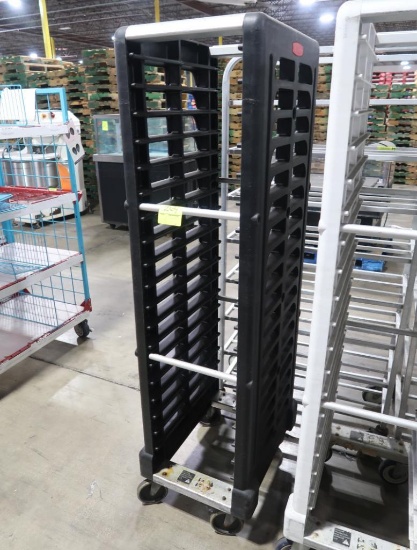 Rubbermaid deli cart