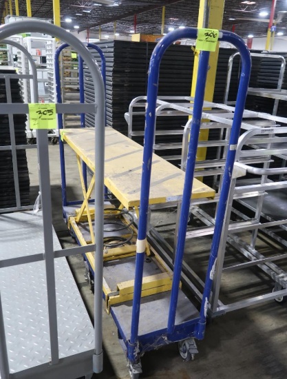U-boat w/ manual scissor lift