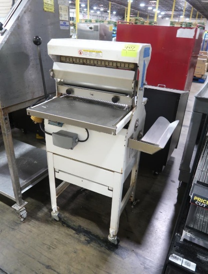 Oliver bread slicer