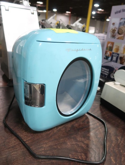 Frigidaire personal refrigerator