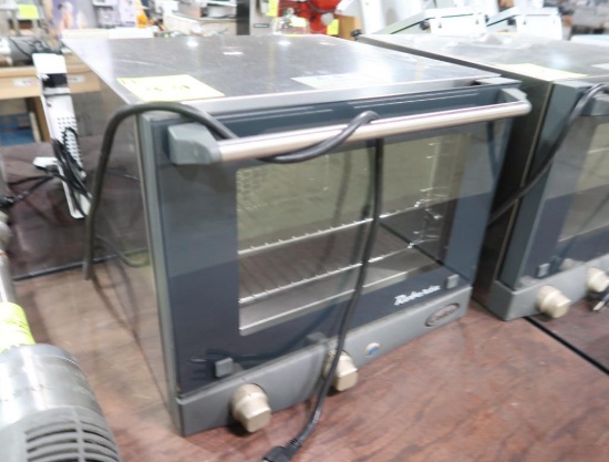 Cadco Roberta countertop oven