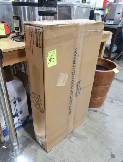 Rubbermaid plastic utility cart, looks new