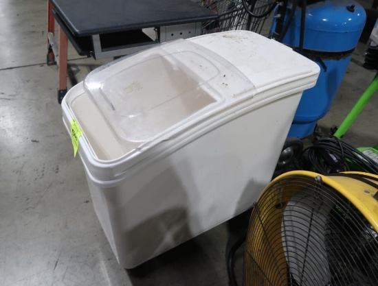ingredients bin