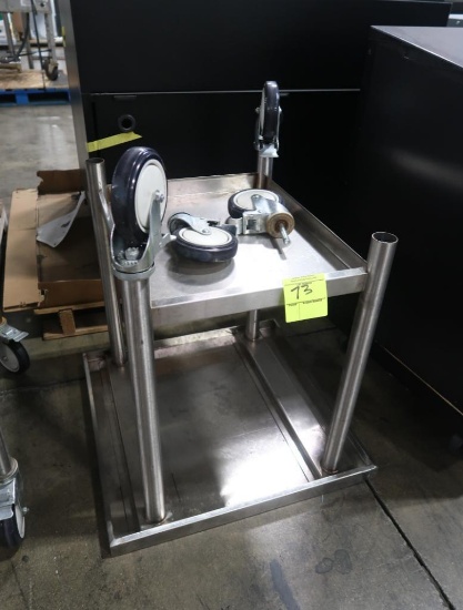 stainless equipment stand, w/ shelf, on casters