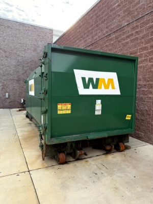International Container Co Trash Compactor