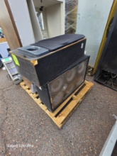PALLET OF SPEAKERS
