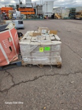 SHAMROCK WHITE OUTLET SCREWS