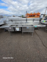 10FT TRIPLE SINK