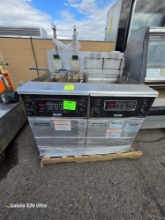 GILES DOUBLE FRYER