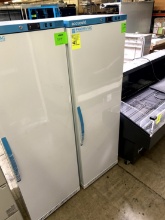 ACCUCOLD MEDICAL FRIDGE