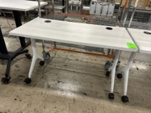 WHITE OFFICE DESK ON CASTERS