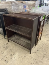 METAL WIRE MERCHANDISERS