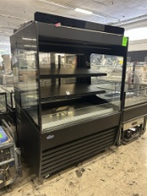 FEDERAL INDUSTRIES SELF CONTAINED REFRIGERATED CASE