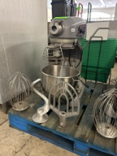 HOBART 20 QT MIXER