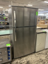 KENMORE HOUSEHOLD REFRIGERATOR