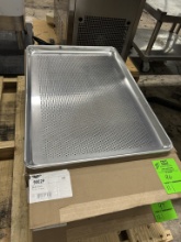VOLLRATH PERFORATED SHEET PANS