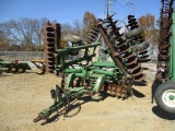 John Deere 637 Disk